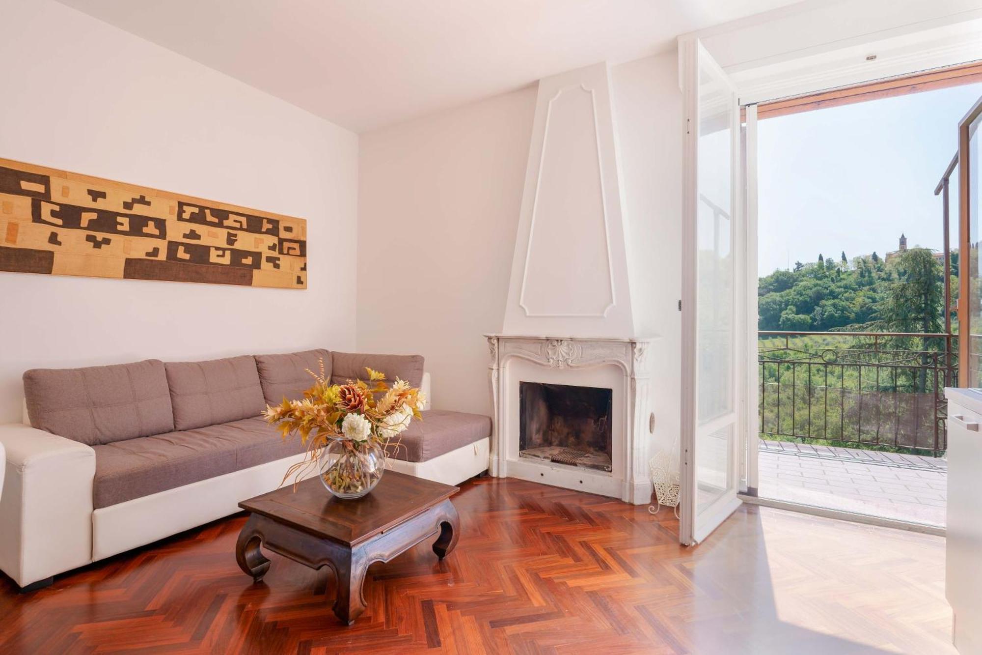 Ca' Bianca Apartments Farneto Luaran gambar